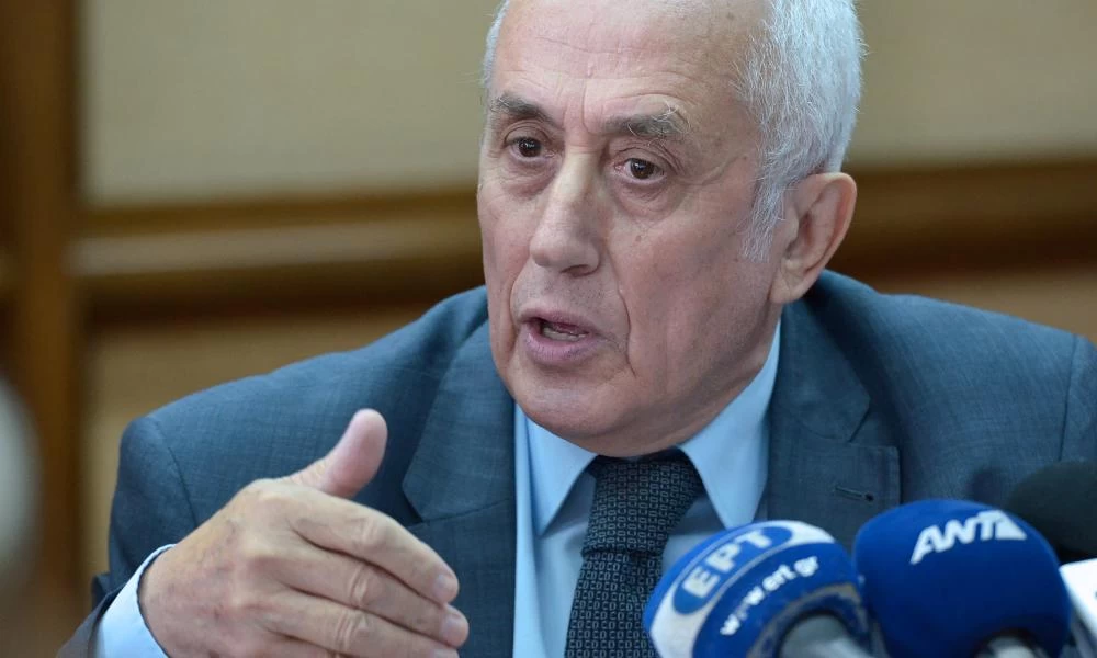 Ρουπακιώτης: Όχι στο πρόστιμο των 100 ευρώ για τον εμβολιασμό